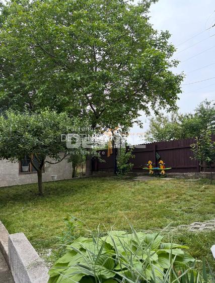 Casă de vânzare | Zona ARONEANU | 2 camere - 6