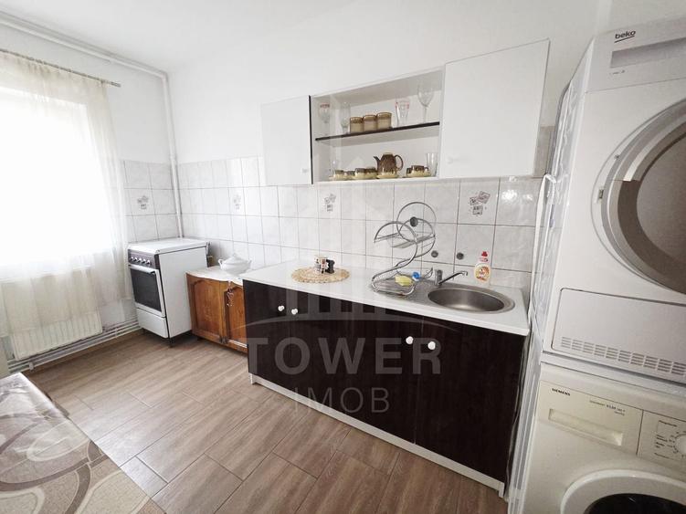 Apartament 3 camere de închiriat - Vasile Aaron