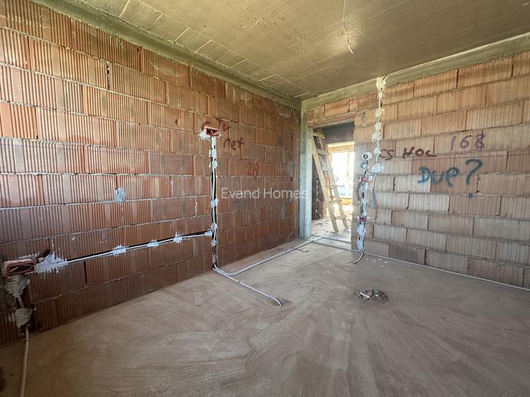 Duplex nou - 110 mp utili - Curte 370 mp - Mcity - 18