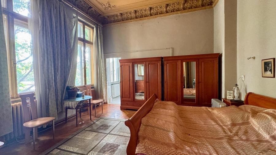 REA1029789 Apartament cu istorie si caracter l 168 mp l Ultracentral l Piata Rom