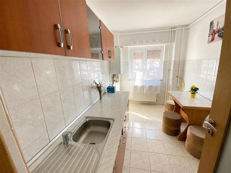 Apartament generos, ideal locuinta sau investitie | Zona Spitalul Judetean - 3