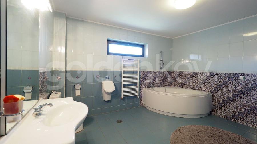 Vila spatioasa cu 6 camere | 500mp teren
