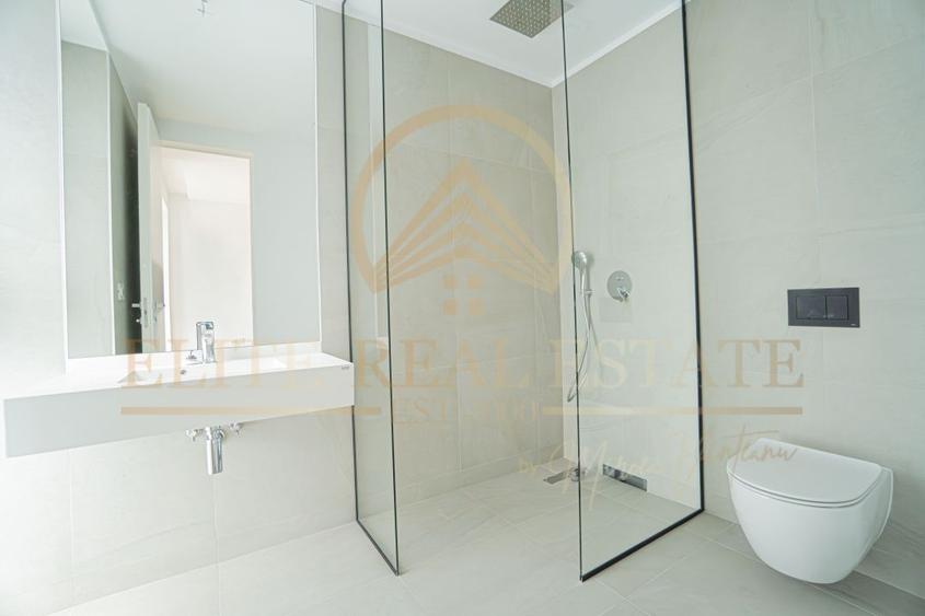 Mamaia Resort - For sale apartment with 4 rooms, 3 bathrooms overlooki