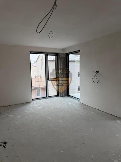 3 Camere Faleza Nord 87mp Bloc tip Boutique 2026, et 1/3 lift, centrala gaz, A/C