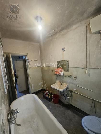 Apartament 2 camere - ETAJ 1 - zona CANTEMIR - 16
