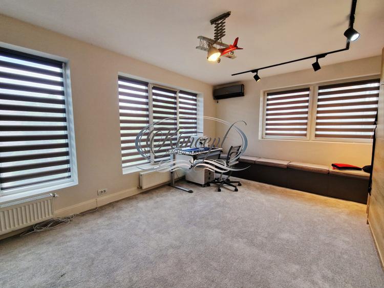 Casa exclusivista cu sauna si jacuzzi in Andrei Muresanu