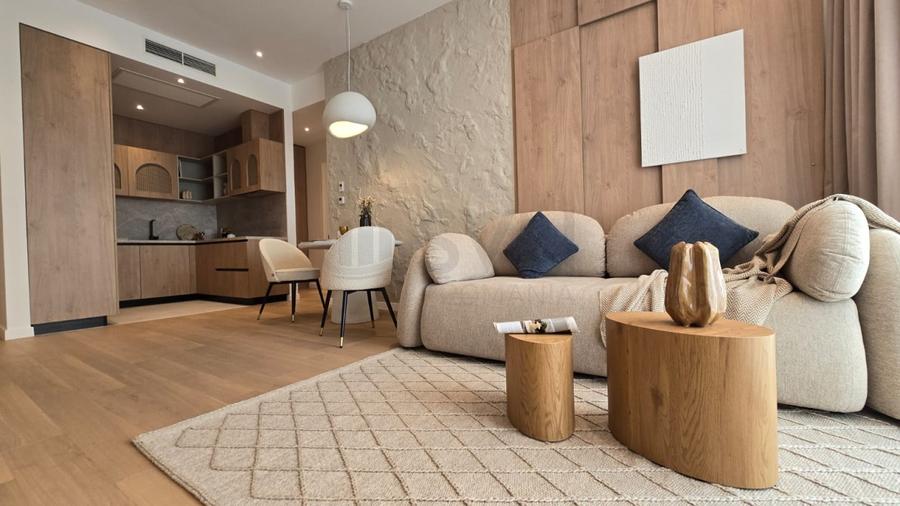 REA1020985 Apartament cu 2 Camere cu loc de parcare