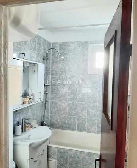 2 camere, 4/10, anvelopat-Drumul Taberei - 5