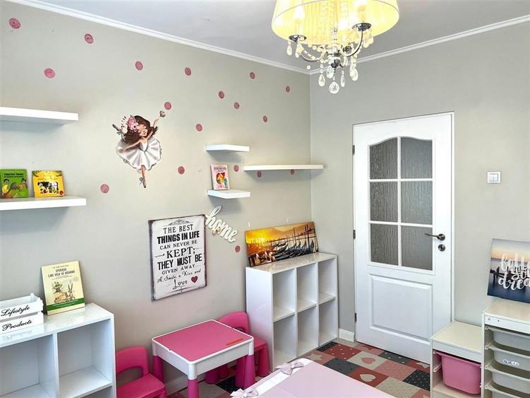 RECO- Apartament 3 camere, zona Dacia, Oradea