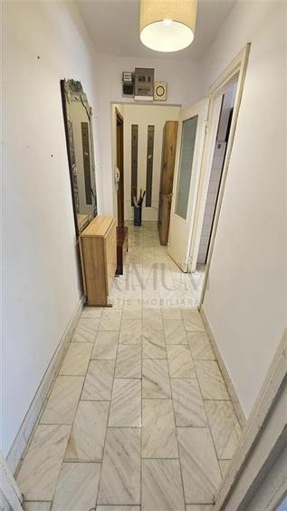 SOARELUI - 3 CAM - DECOMANDAT - BAIE RENOVATA - ETAJ 2 - BLOC IZOLAT - ZONA LINI