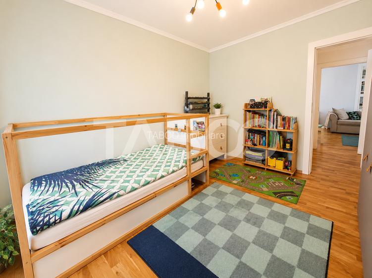 Apartament de vanzare 4 camere balcon boxa lift bloc nou zona Centrala - 9