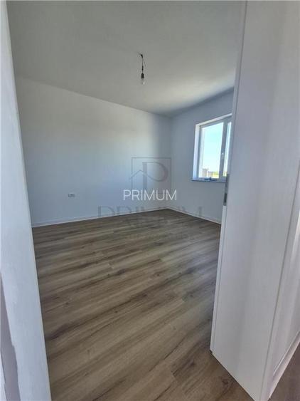 NOU - DUPLEX PE PARTER CU POTENTIAL DE MANSARDARE IN ZONA FOARTE BUNA - 12