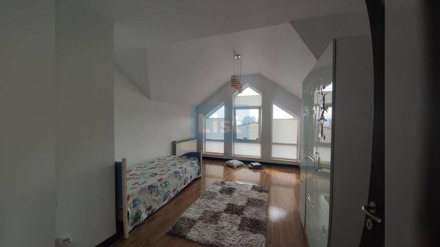 Comision 0%! Casa 5 camere 280 mp, 2 garaje, teren 850 mp, Europa