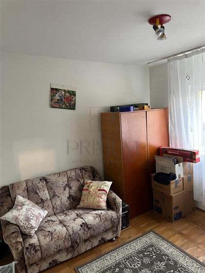 GIROCULUI | 3 CAM | 2 BAI | ET.2 | ANVELOPAT | ZONA EXCELENTA