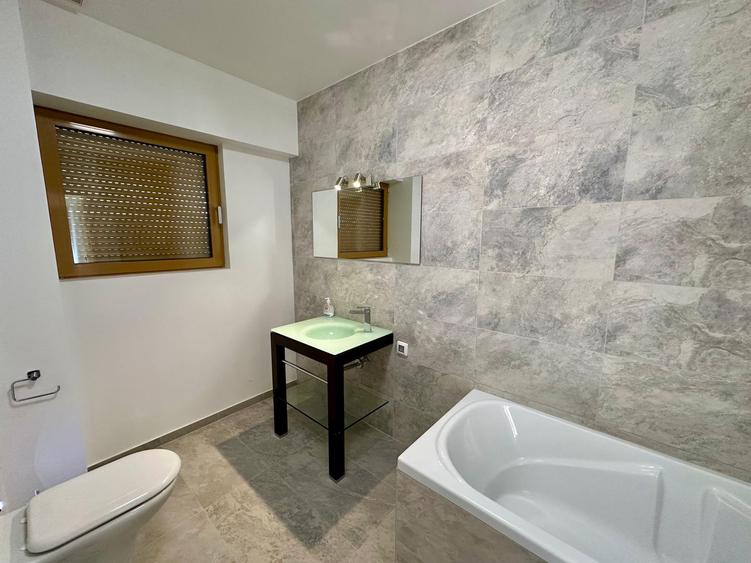 Duplex elegant cu 5 camere în zona exclusivistă Primăverii – Jean Monnet