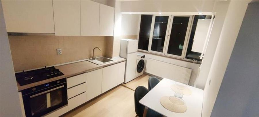 Apartament 2 camere decomandat renovat, etaj intermediar Vlahuta- ITC