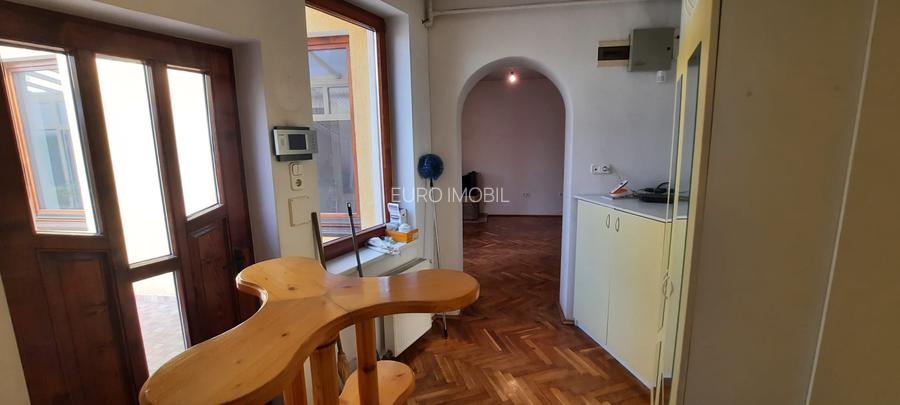 De vanzare casa cu 4 camere, Targu Mures, Zona Centrala - 13