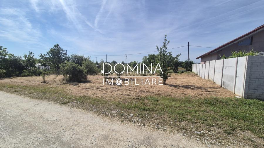 Vânzare teren intravilan 801 mp, deschidere 30 m.l. – Strada Slobozia - 2