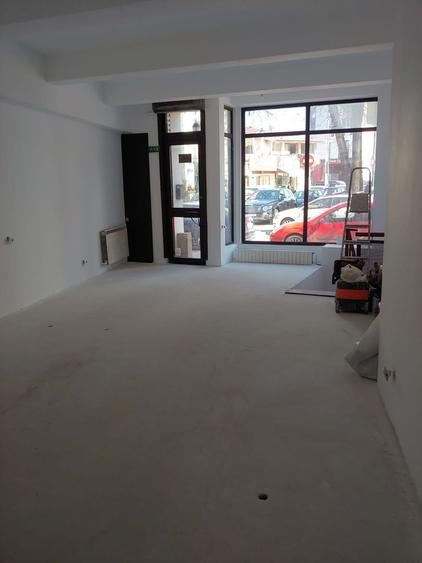 Zona Piata Romana S+P+1+M stradal comercial ,birouri ,investitie