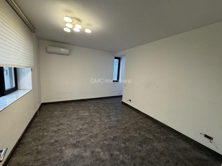 Vila 3 apartamente / 9 camere  Piata Unriii - Parcul Carol IM603 - 16