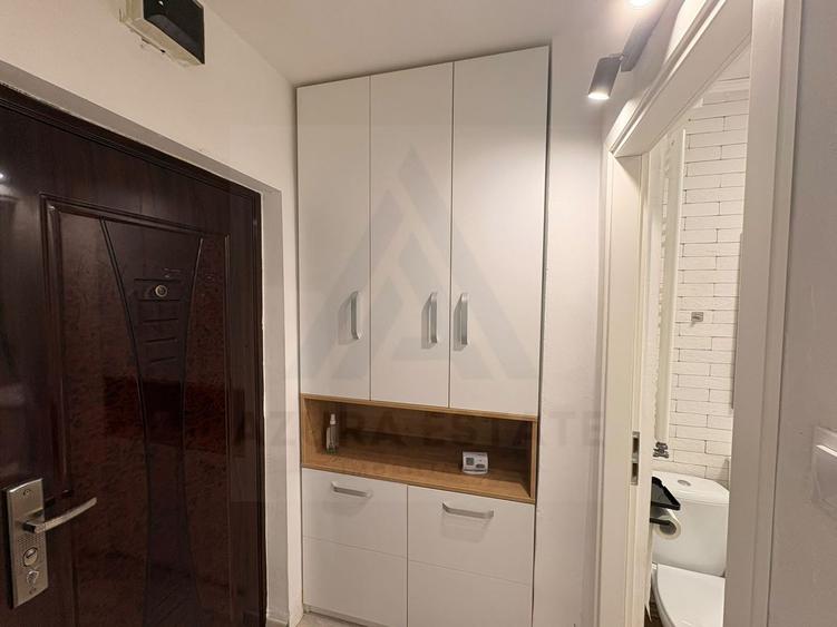 Studio 32 mp utili balcon si bucatarie utilata zona Calea Dumbravii