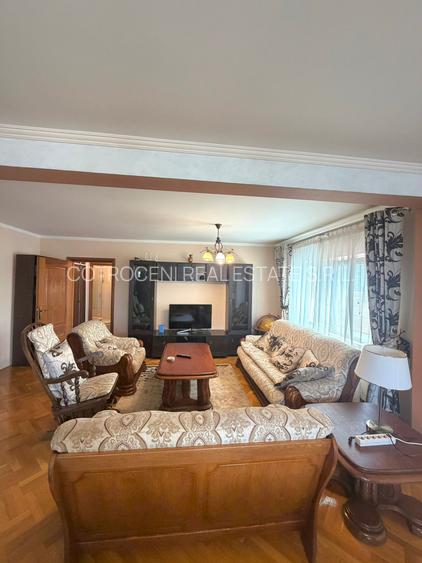 Apartament de 3 camere  - zona DECEBAL - 3