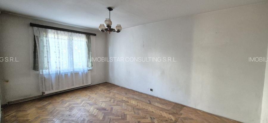 De vanzare ap.3 camere , cart. Tudor- str. Cutezantei - 5