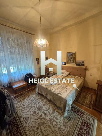 Apartament cu 4 camere + boxa 45 mp vânzare in Piață Victoriei, Ultracentral