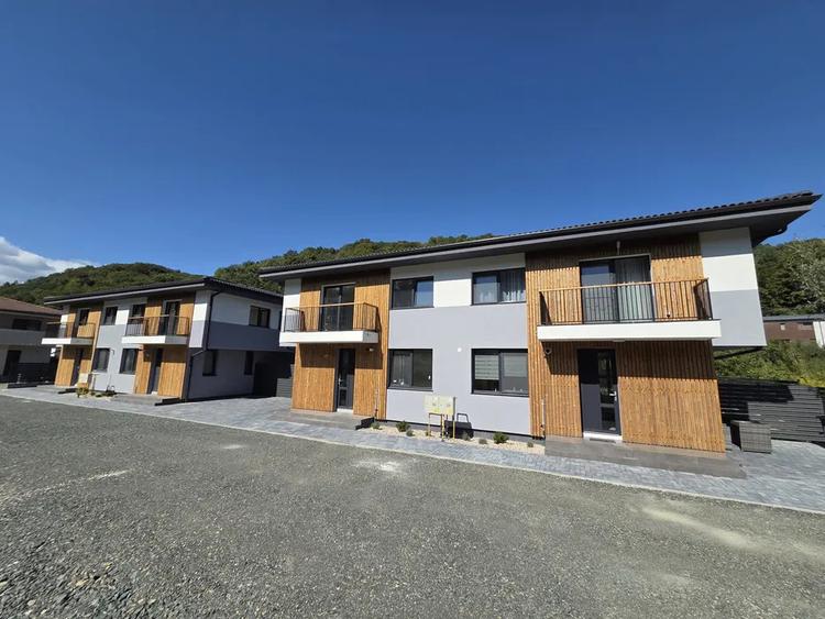 Duplex in Tauti, 4 camere, 120mp, 240mp teren