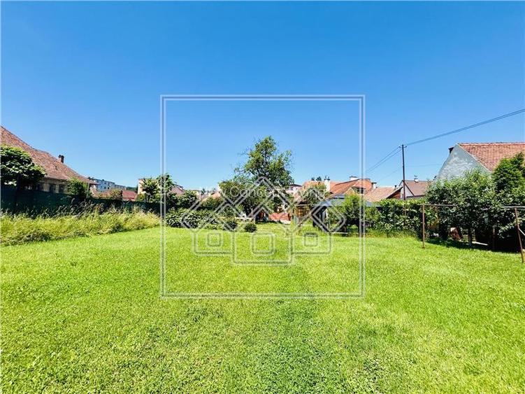 Casa cu teren mare de 1147 mp si 110 mp utili - Cisnadie - 21