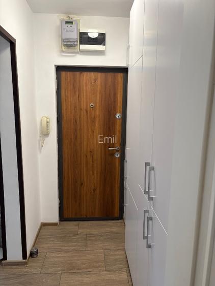 Inchiriere apartament doua camere decomandat