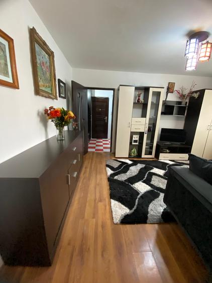 Apartament 2 camere parter mobilat si utilat,centrala, Petrom Milcov