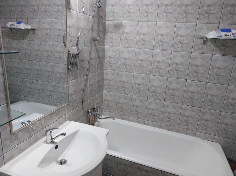 Apartament 2 camere zona Florilor/Craiter