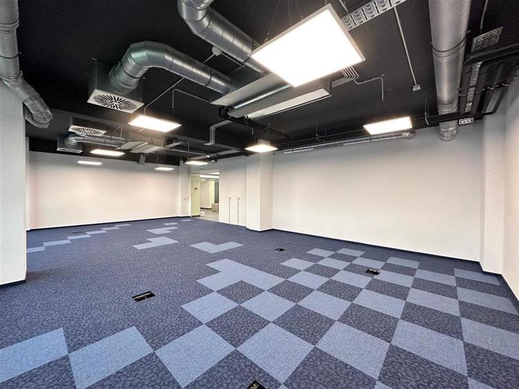 Spatiu birou semicentral Iasi, zona Palas Campus - Podul de Piatra