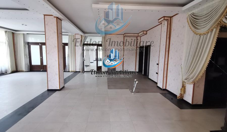 Pensiune/ Camin de batrani - Restaurant 8000 mp aproape de Tg.Neamt - COMISION