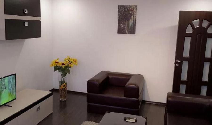 Apartament 2 Camere,Tineretului,et.5/8,DECOMANDAT,Amenajat,mobilat,complet