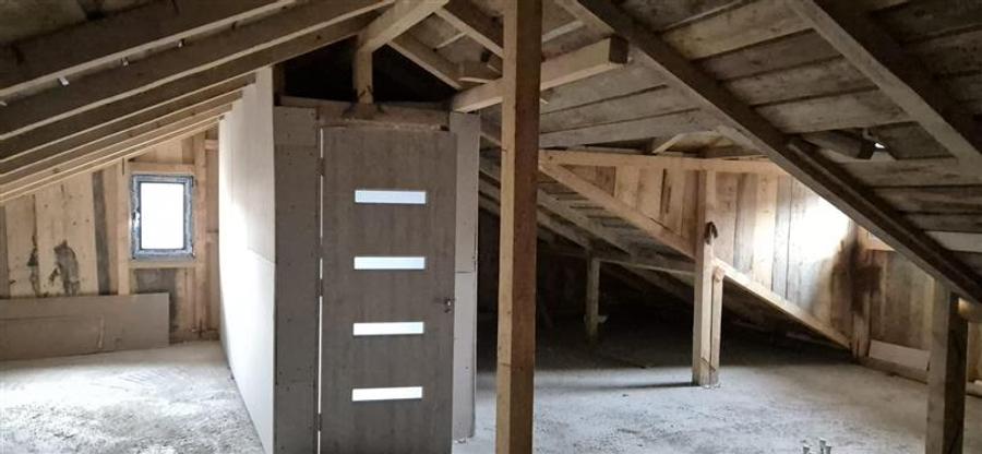 Vila P+M cu 3 camere si 470mp teren - de vanzare in Ciurbesti