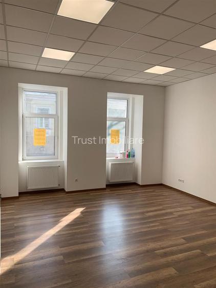 SPATIU COMERCIAL | Str.Motilor | 180 MP  | Parcare - 2