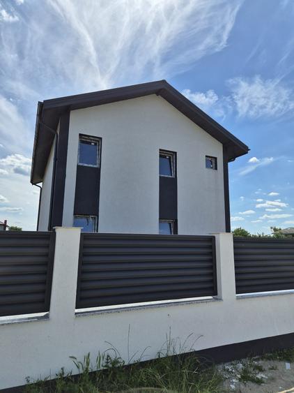 Casa individuala 4 camere-teren 450 mp! Bragadiru Independentei