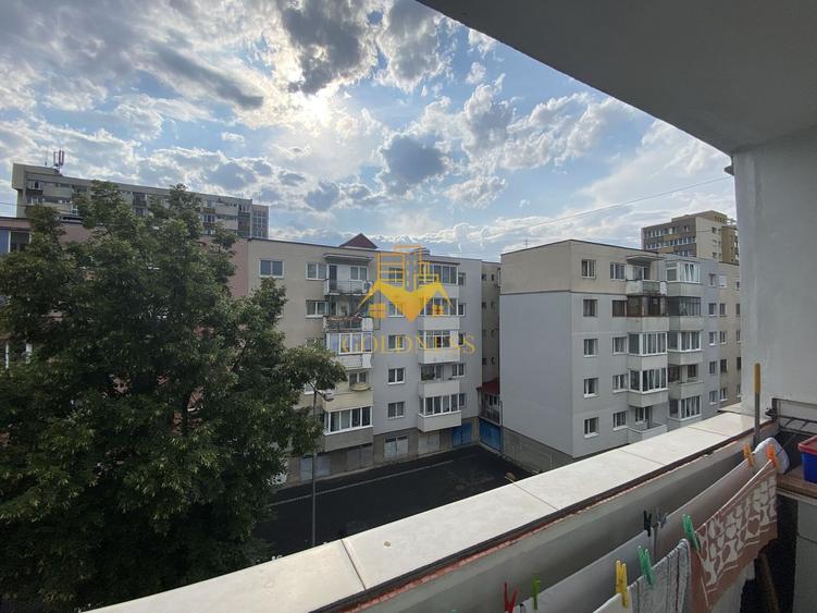 3 camere, et.3, boxa , decomandat, 2 balcoane, 70 mp, Gr Alexandrescu!