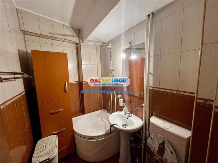 Vanzare apartament 3 camere, Ploiesti, zona ultracentrala