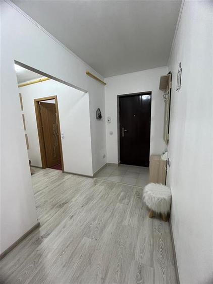 Apartament 2 camere zona Terezian