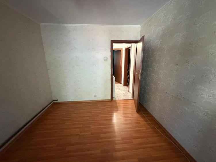 Apartament cu 3 camere și boxă în Drumul Taberei