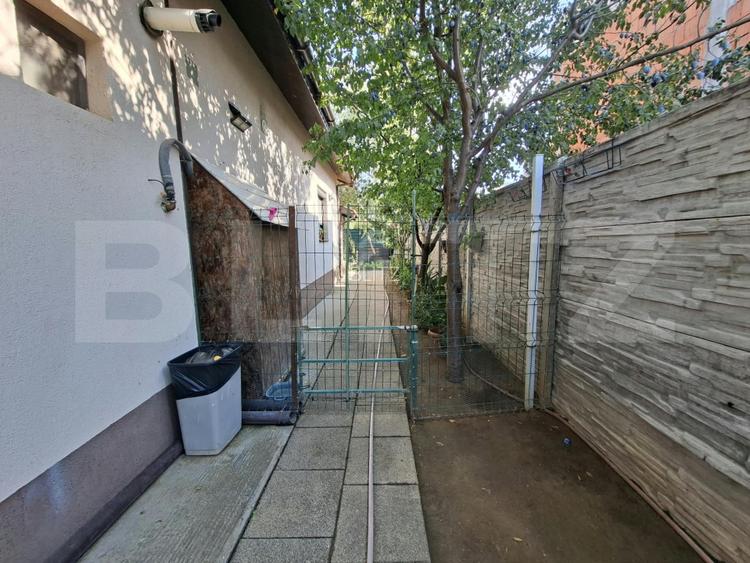 Casa 3 camere, 2 bai, 72 mp, teren 251 mp, zona Damila - 13