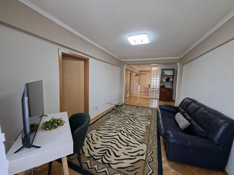 Apartament 3 camere zona Iulius Mall