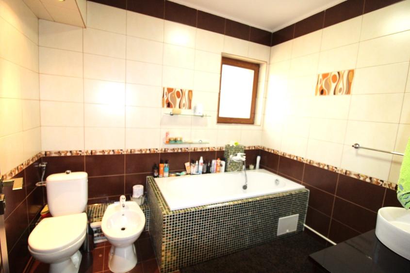 Vilă Modernă P+1 Micro 17 – 261 mp, Panouri Solare 22kW și Teren 436 mp