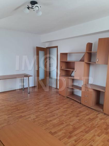 Apartament 3 camere decomandat | 79,85 mp | Etaj 5 |