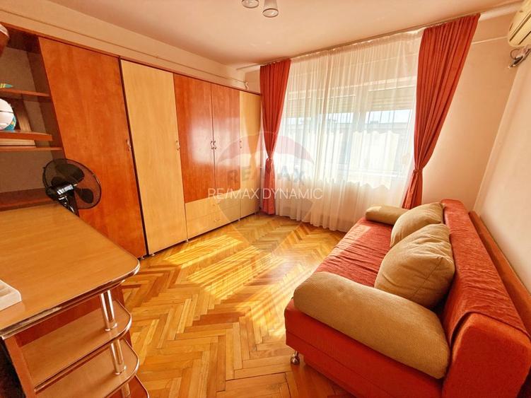 Închiriere apartament 3 camere, Micalaca, Arad - 4