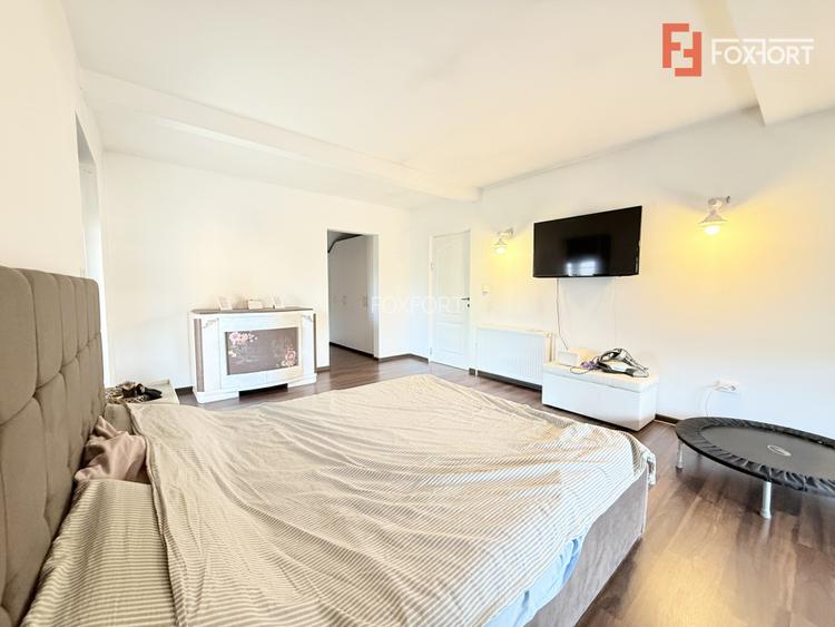 Casa cu 5 camere, 219 mp utili si 588 mp teren, de vanzare in Sanmihaiu Roman - 34