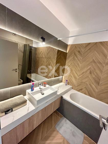 Apartament 2 camere - Tractorul Coresi -550€/luna - loc parcare